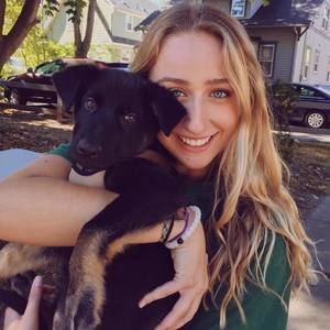 Meet your Posher, Maria